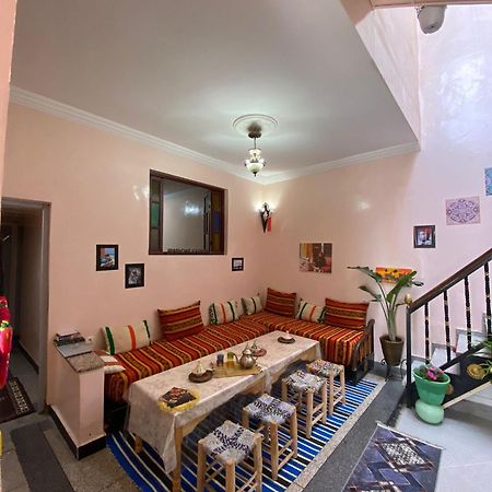 Riad Dar Sahrawi マラケシュ エクステリア 写真