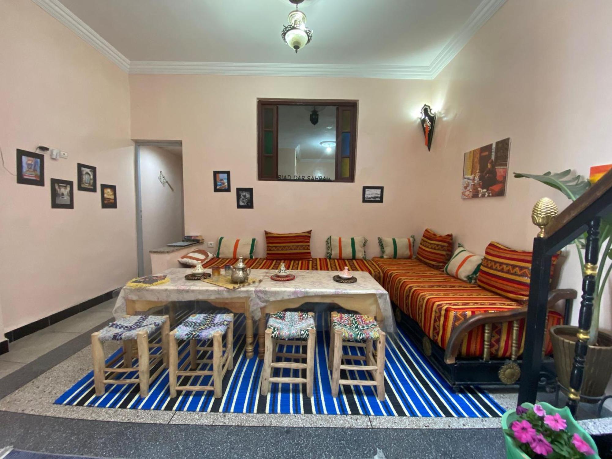 Riad Dar Sahrawi マラケシュ エクステリア 写真