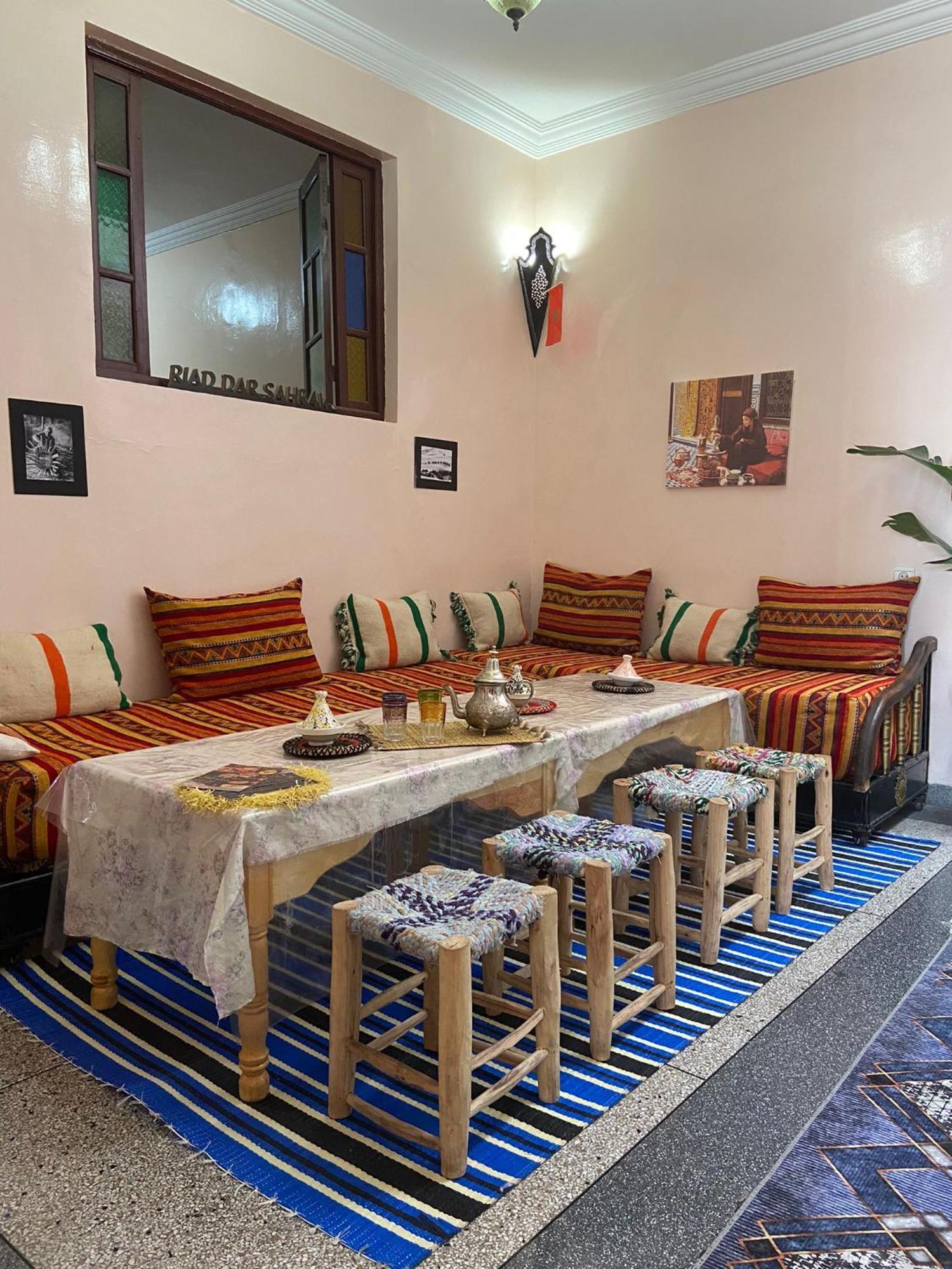 Riad Dar Sahrawi マラケシュ エクステリア 写真